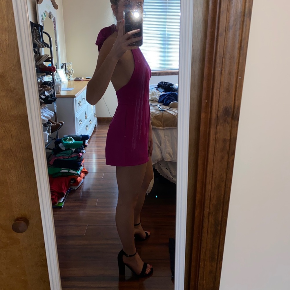 Romper - Picture 2 of 5